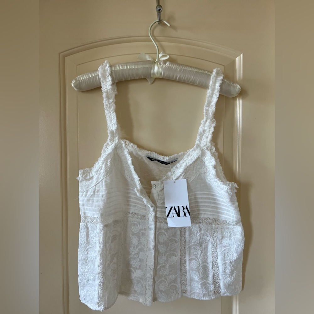 *NEW* ZARA CROCHET CAMISOLE (WOMEN’S MEDIUM)